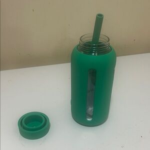 Green Silicone Water Bottle with Straw